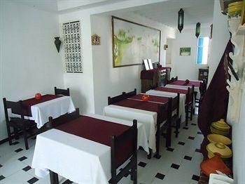Le Beau Rivage0