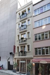 Collage Taksim Hotel1