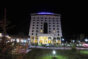 Grand Cenas Hotel0
