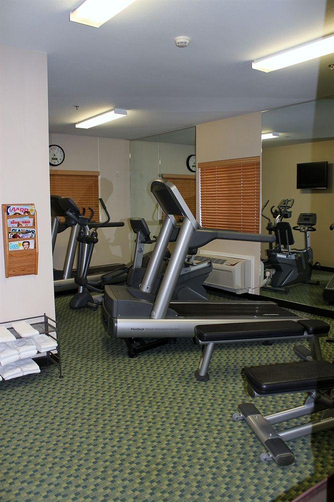Candlewood Suites Bismarck3