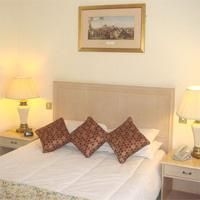 Derby Hotel Kensington4