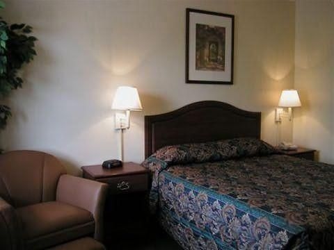 Sun Suites Of Plano4