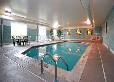 Comfort Inn Belleville3