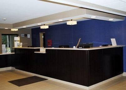 Comfort Inn & Suites Airport - Wolf Road1