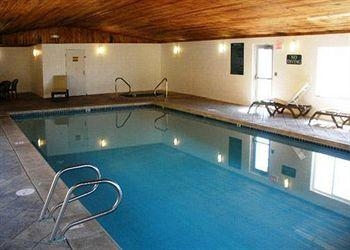 Comfort Inn Logan3