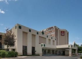 Quality Inn Richmond Airport1