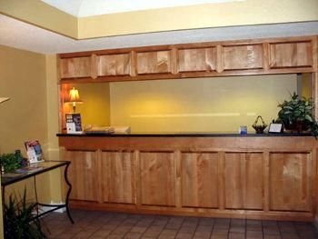 Best Western University Inn4