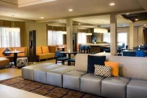 Courtyard By Marriott Sfo - Oyster Point Waterfront4