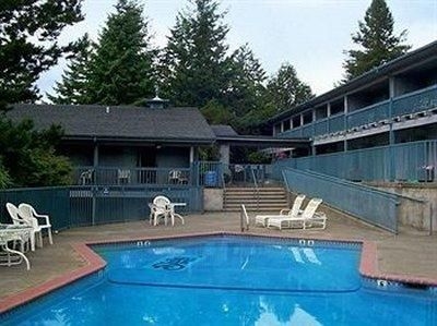 Shilo Inn Suites Portland Beaverton3