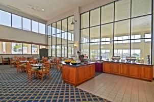 Best Western Harborside Inn & Kenosha Conference Center2