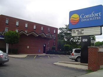 Comfort Inn - Suites Downtown2