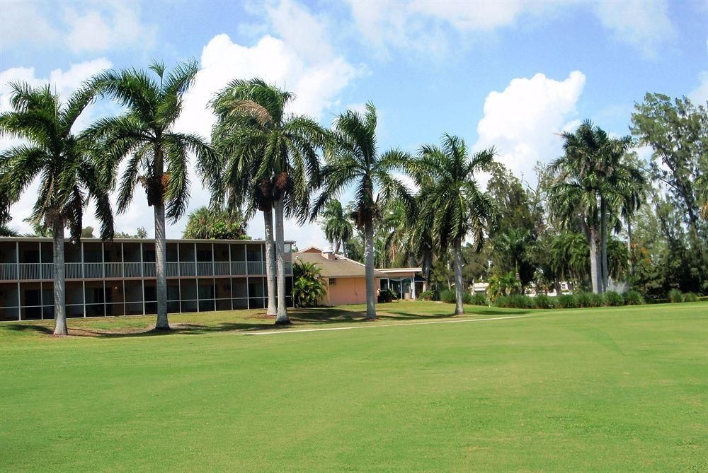 Hollywood Beach Golf Resort2