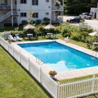 Stowe Inn & Tavern4