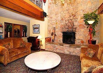 Econo Lodge Killington Area3