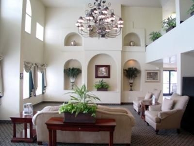 Quality Suites San Antonio4