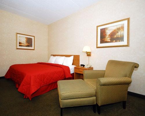 Comfort Inn Hall of Fame1
