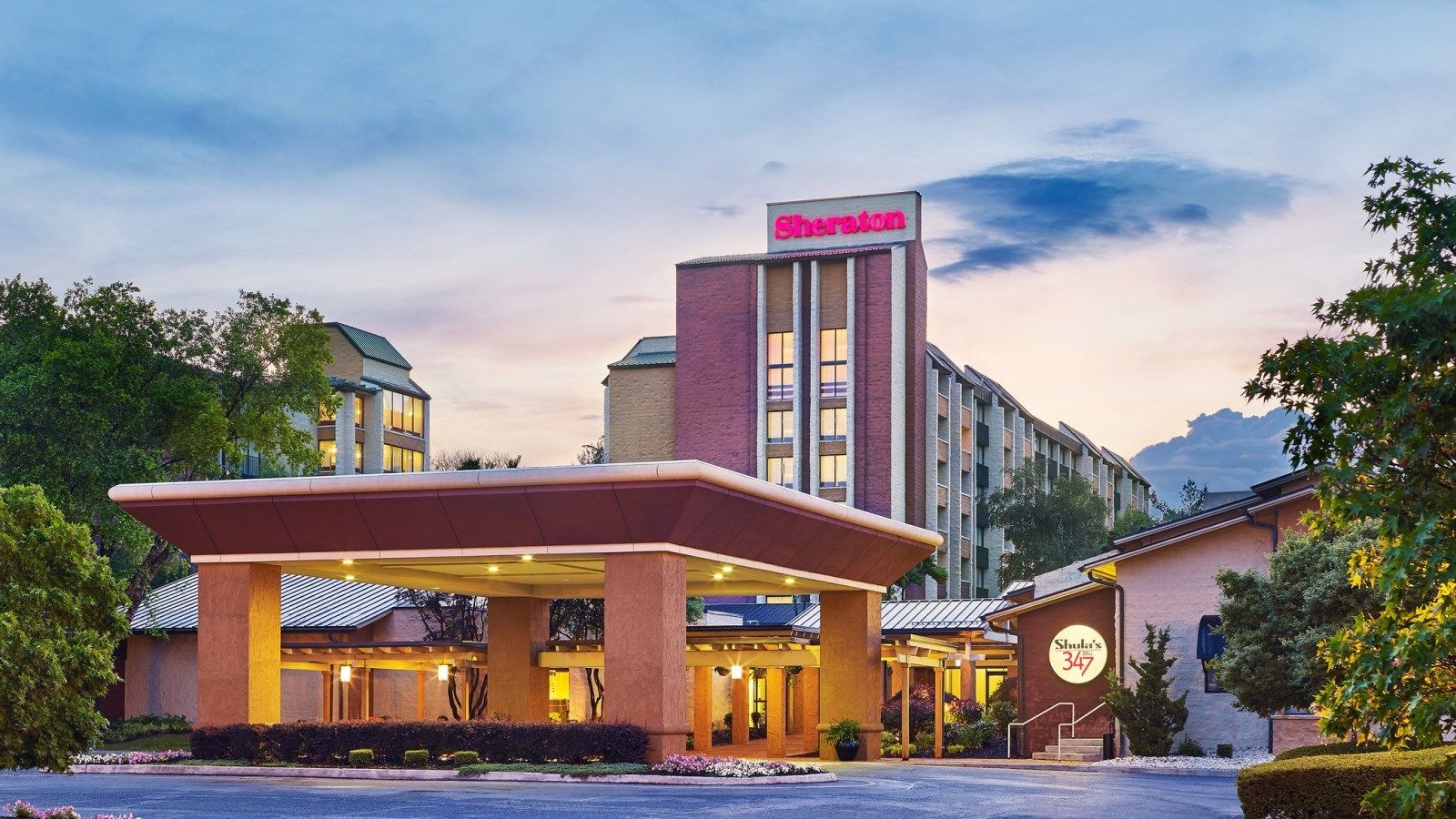 Sheraton Roanoke Hotel & Conference Center0