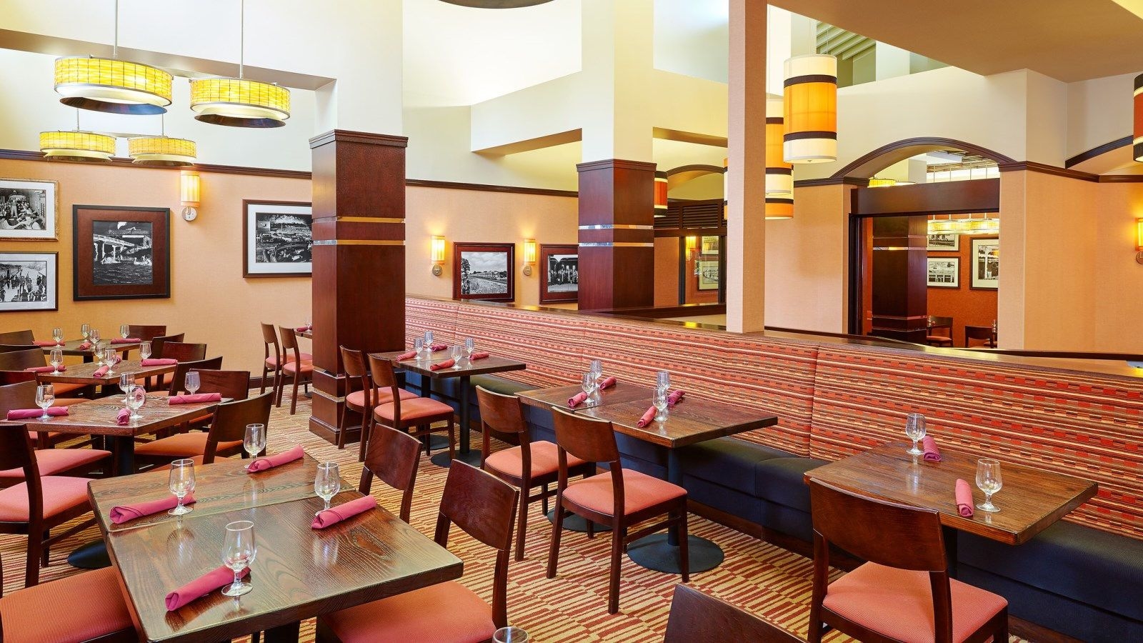 Sheraton Roanoke Hotel & Conference Center2