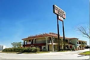 Delux Inn San Antonio0