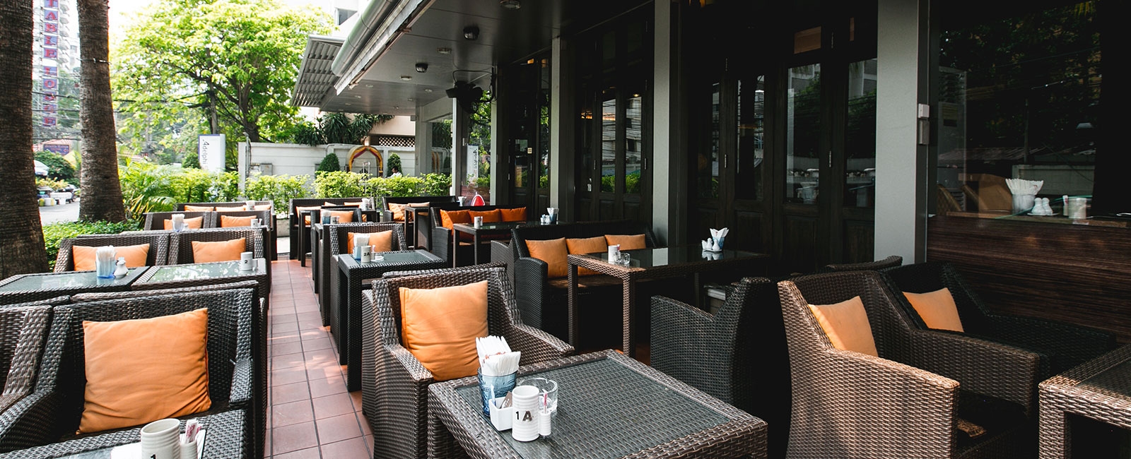 อเดลฟี สวีท กรุงเทพฯ (Adelphi Suites Bangkok)4