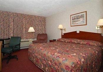 Rodeway Inn2
