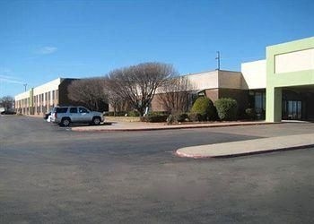 Clarion Inn2