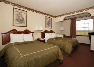 Comfort Suites1