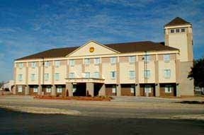 Comfort Inn At Founders Tower1