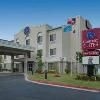 Comfort Suites Central0