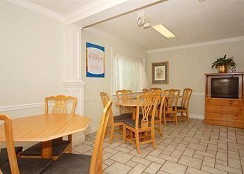 Comfort Inn2
