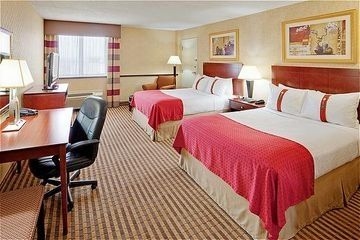 Holiday Inn Allentown Center City1