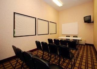 Comfort Suites4