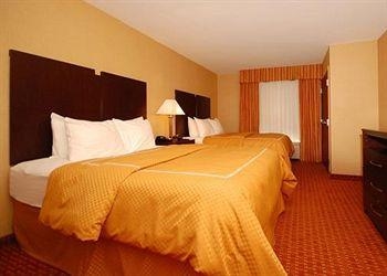 Comfort Suites1