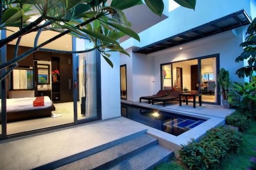 Seastone Private Pool Villas0