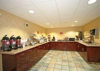 Comfort Inn1