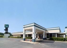 Quality Inn2