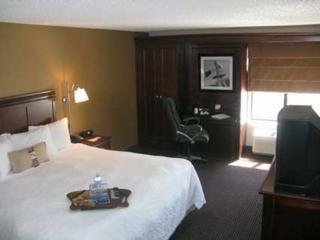 Hampton Inn Sioux Falls4