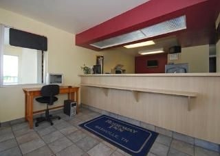 Rodeway Inn3