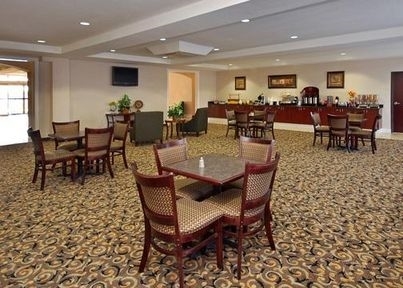 Comfort Suites University2