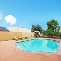 Sleep Inn Suites2
