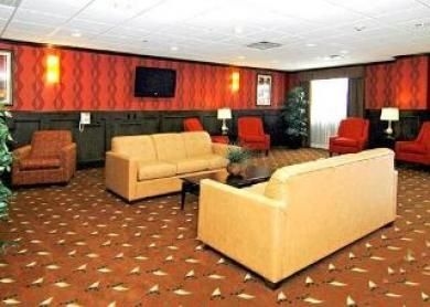 Comfort Suites4