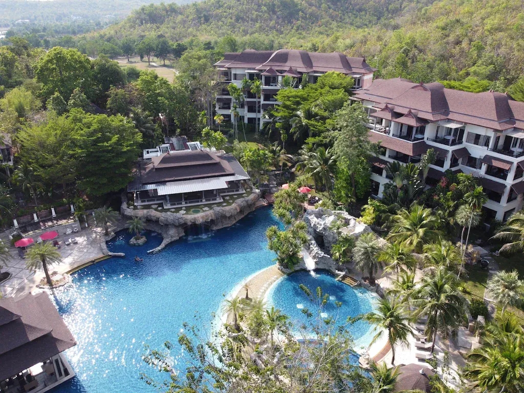 สปริงฟิลด์ วิลเลจ กอล์ฟ แอนด์ สปา (Springfield Village Golf & Spa Hotel)1