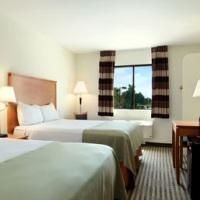 Ramada Inn Dfw North4