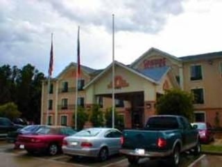 Comfort Suites0