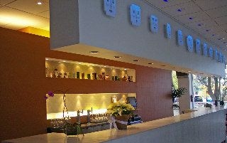 El Tropicano Riverwalk Hotel4