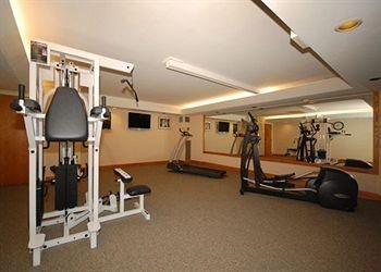 Comfort Suites4