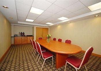 Comfort Suites1