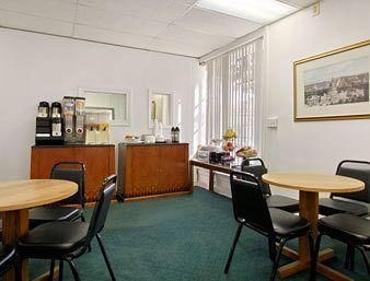 Travelodge Alexandria4