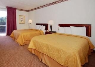 Clarion Inn North1