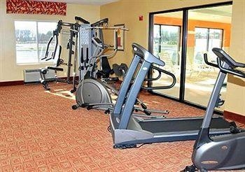 Comfort Suites Near Joint Forces0